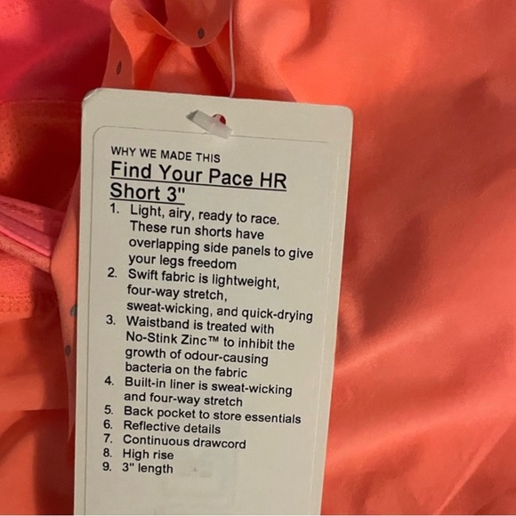NWT! Lululemon FIND YOUR PACE Shorts 10 - Picture 9 of 10